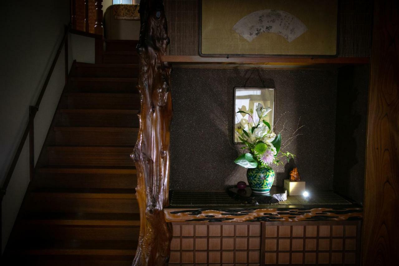Kikaku Ryokan Beppu Buitenkant foto