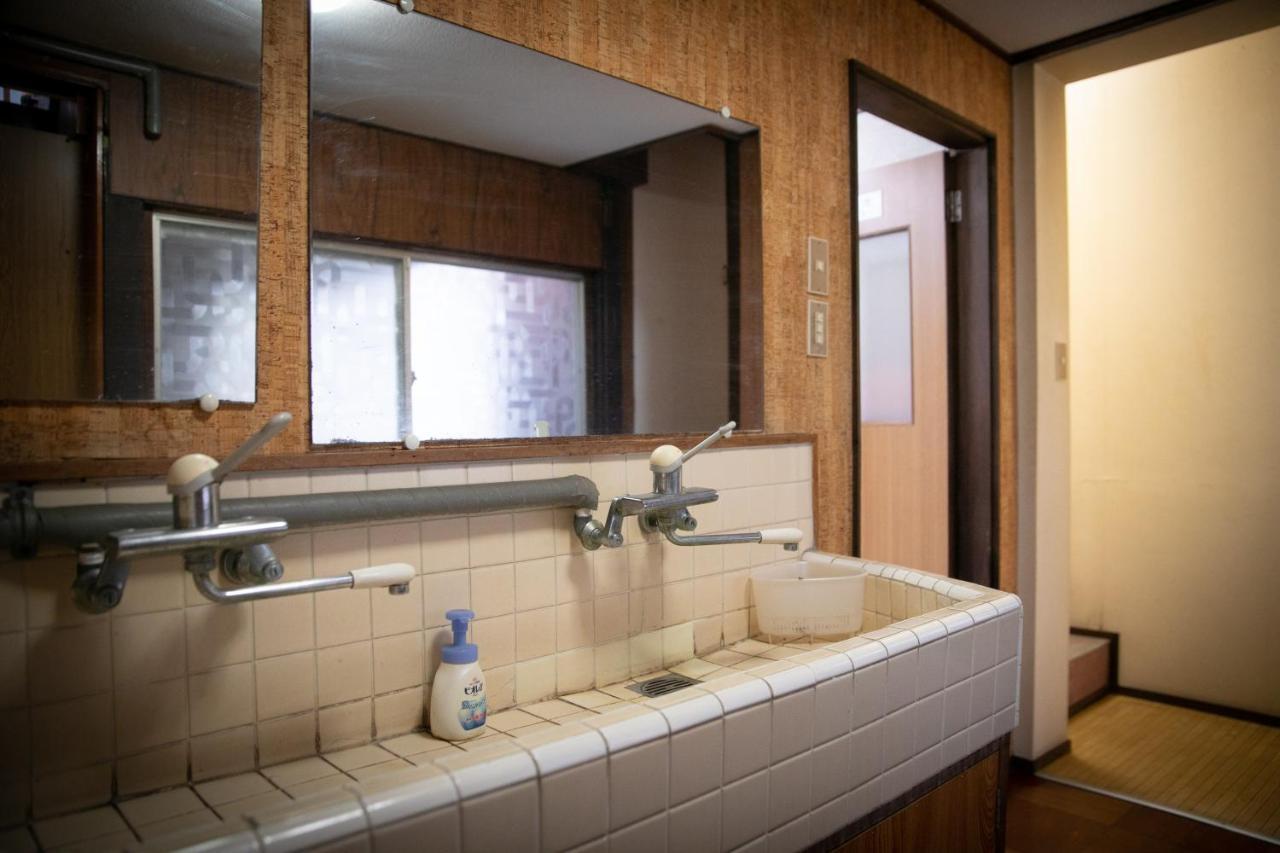 Kikaku Ryokan Beppu Buitenkant foto